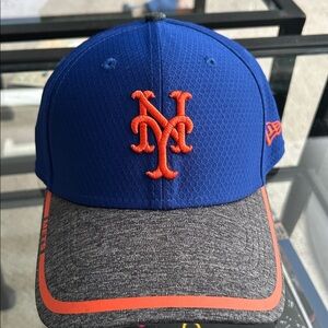 Mets flex hat